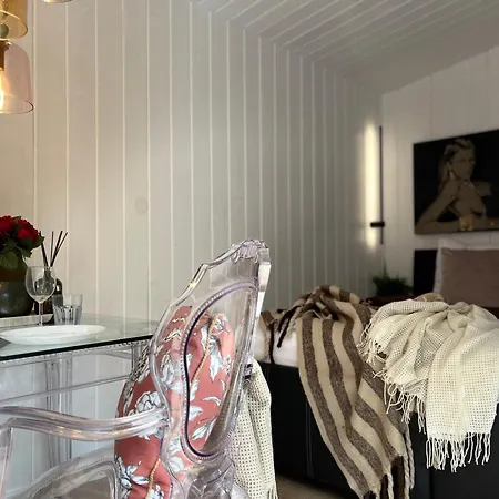 Dom wakacyjny Garden - The Lotus Drahobudice