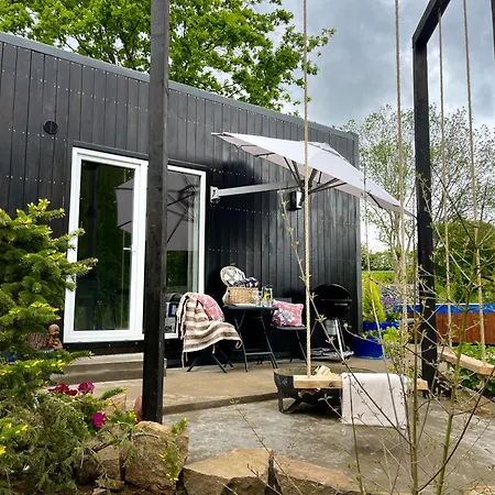 Holiday home Garden - The Lotus *