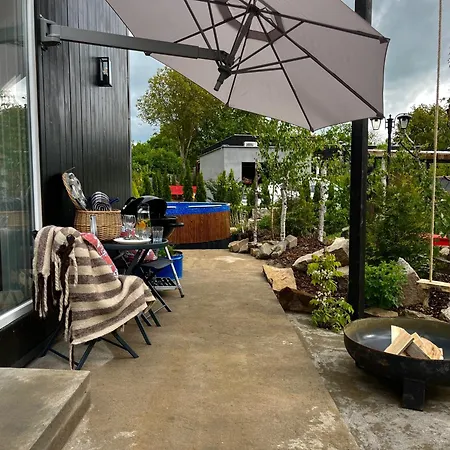 Holiday home Garden - The Lotus