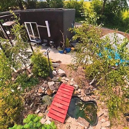 Holiday home Garden - The Lotus