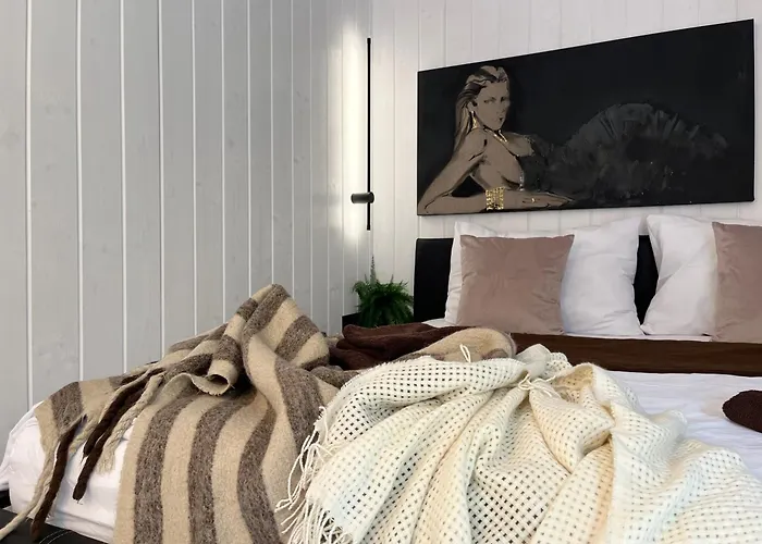 Garden - The Lotus *