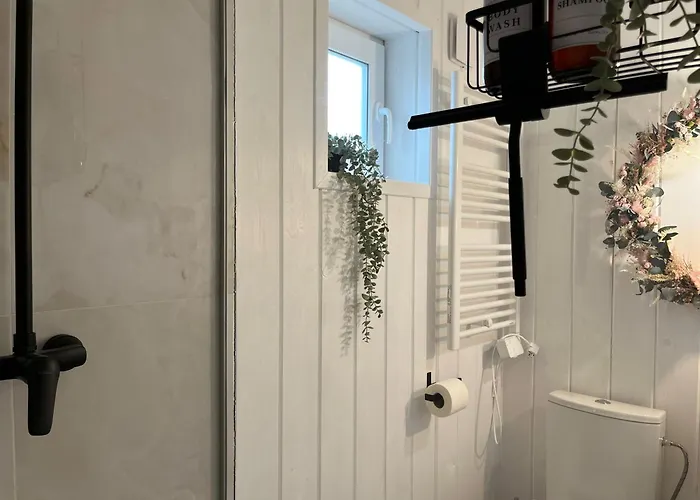 Garden - The Lotus Casa de Férias *